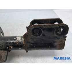 Peugeot - 308 - Front shock absorber rod, right