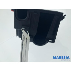 Peugeot - 308 - Sicherungskasten