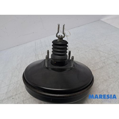 Peugeot - 107 - Brake servo