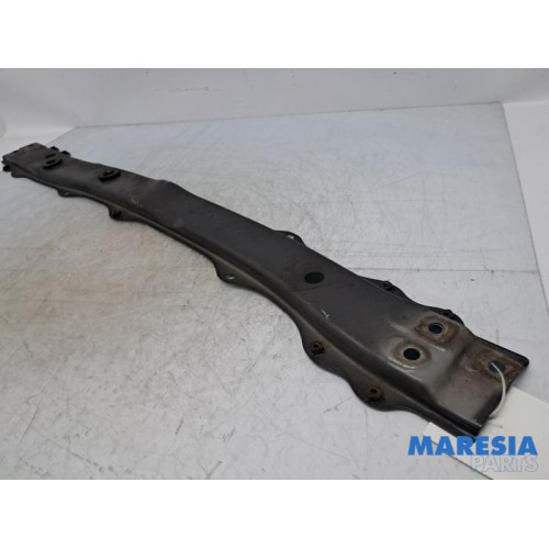 Peugeot - 107 - Radiator bar