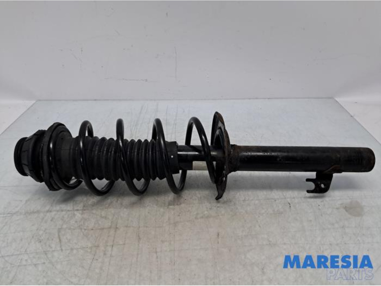 Peugeot - 107 - Front shock absorber rod, left