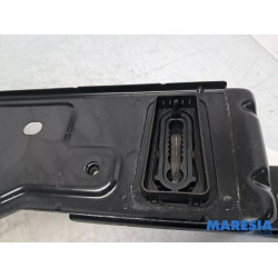 Citroen - Jumpy - Barre radiateur