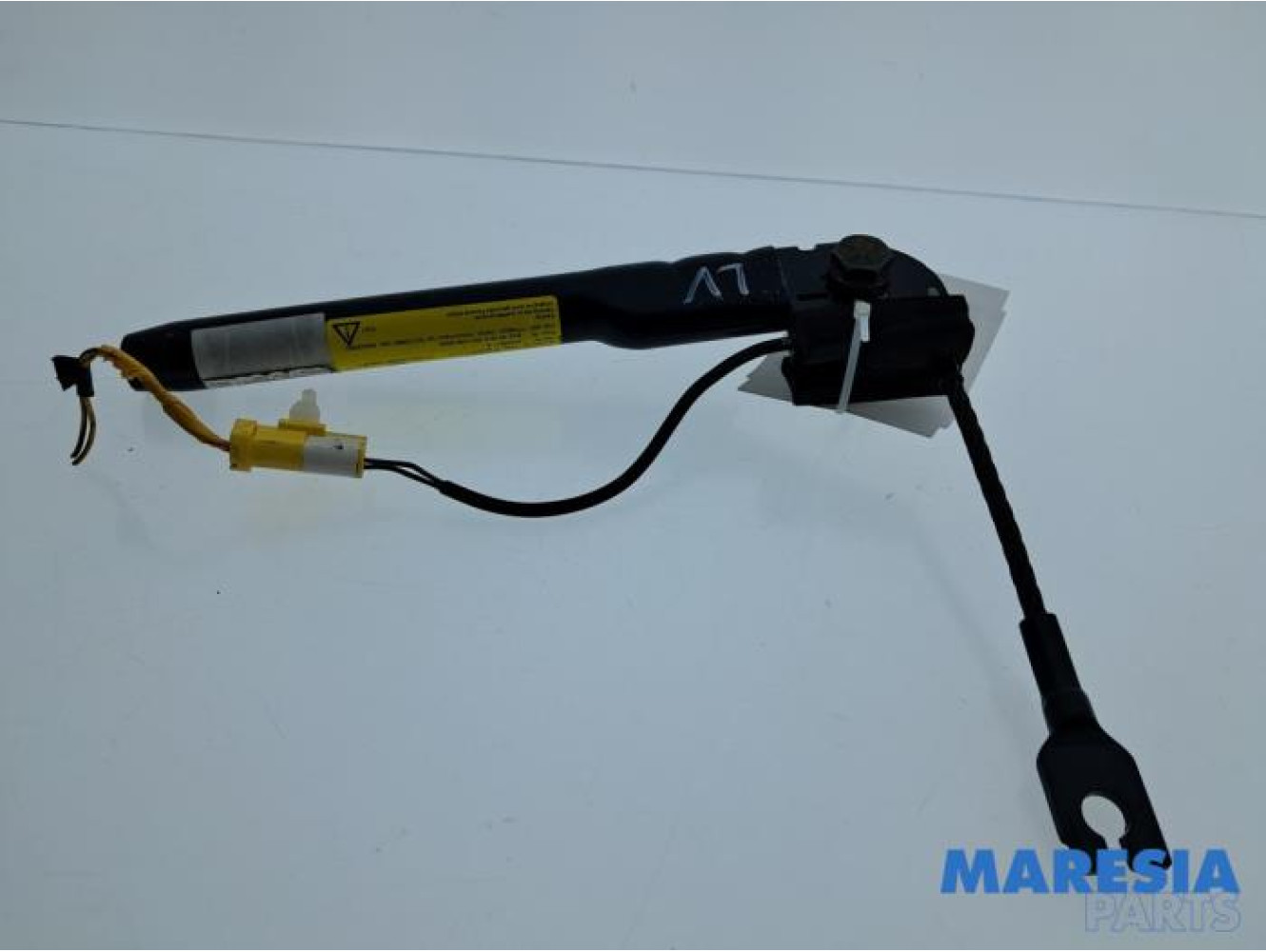 Fiat - 500 - Gurtsrammer links