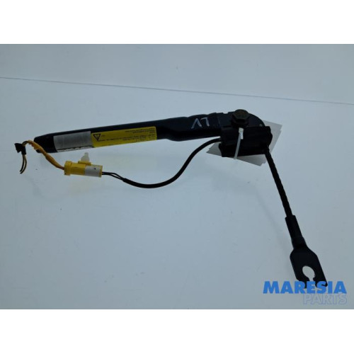 Fiat - 500 - Gurtsrammer links