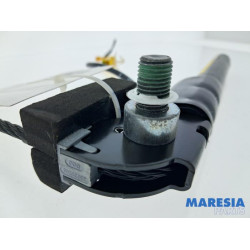 Fiat - 500 - Gordelspanner rechts