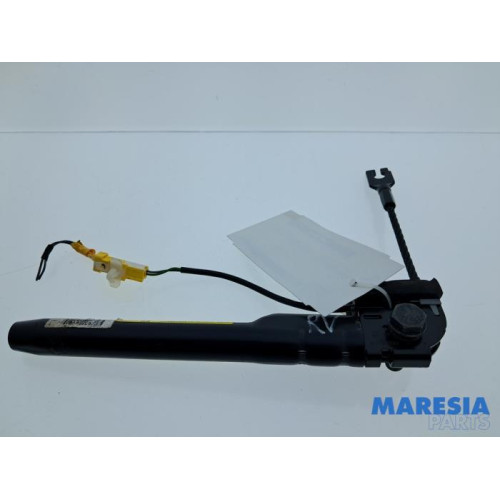 Fiat - 500 - Gordelspanner rechts