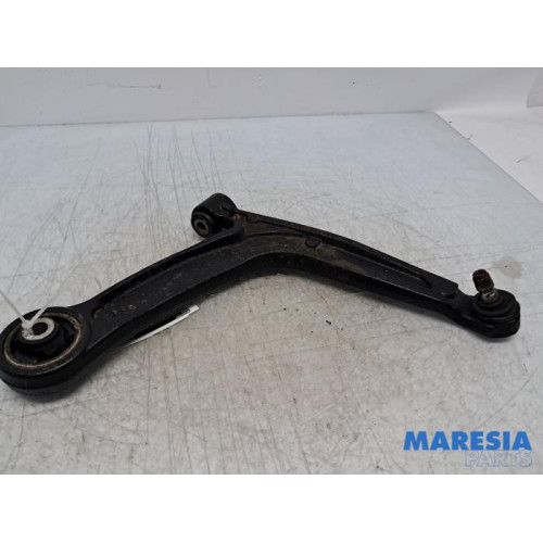 Fiat - 500 - Front lower wishbone, right