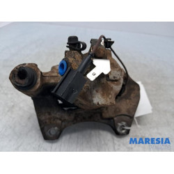 Fiat - 500 - Remklauw (Tang) links-voor