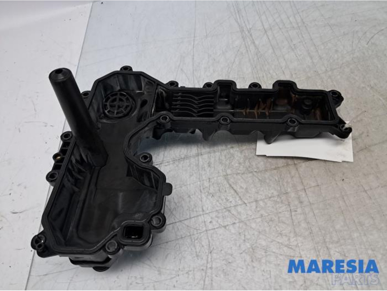 Peugeot - 308 - Rocker cover