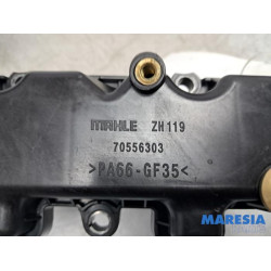 Peugeot - 308 - Rocker cover