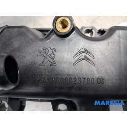 Peugeot - 308 - Rocker cover