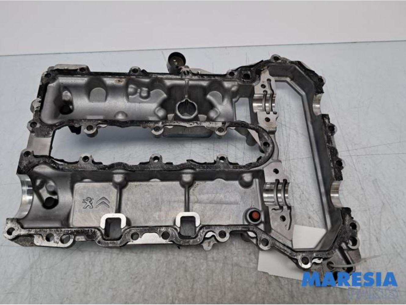 Peugeot - 308 - Rocker cover