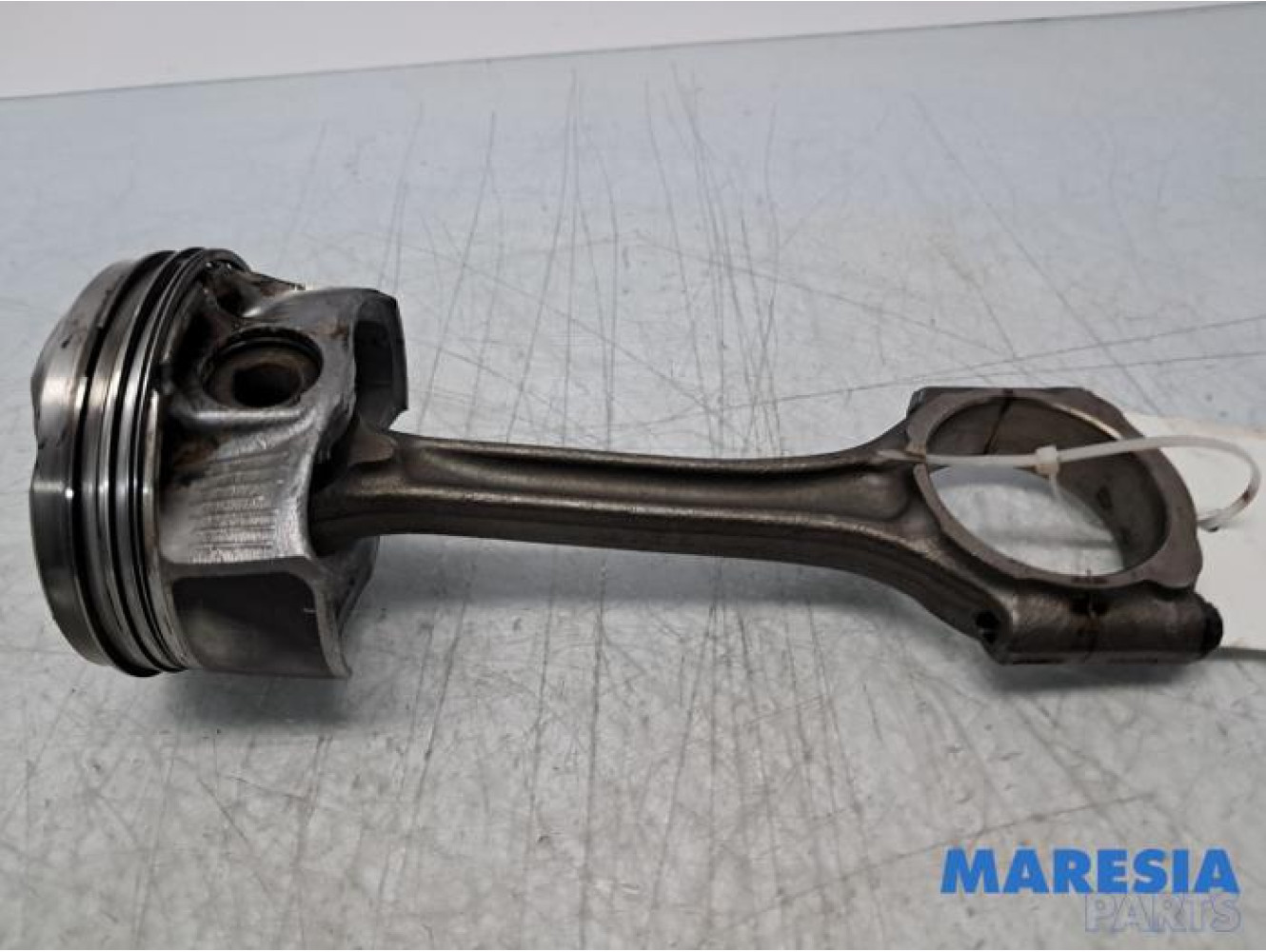 Peugeot - 308 - Connecting rod