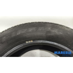 Renault - Trafic - Pneu