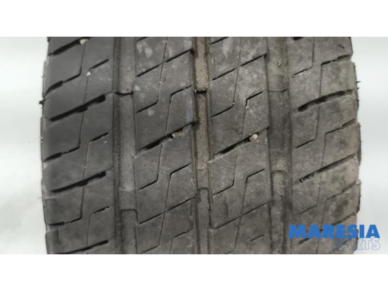 Renault - Trafic - Pneu