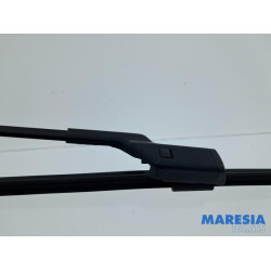 Opel - Adam - Front wiper arm