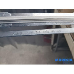 Opel - Adam - Front wiper arm