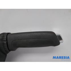 Opel - Adam - Parking brake lever