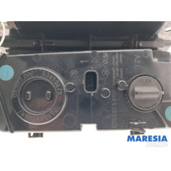 Renault - Trafic - Achterlicht rechts