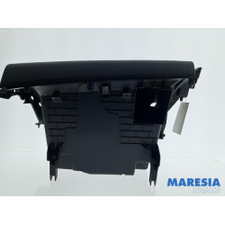Renault - Trafic - Glovebox