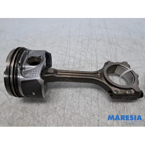 Renault - Scenic - Pleuelstange