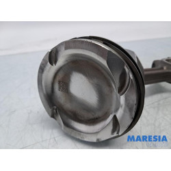 Renault - Scenic - Drijfstang