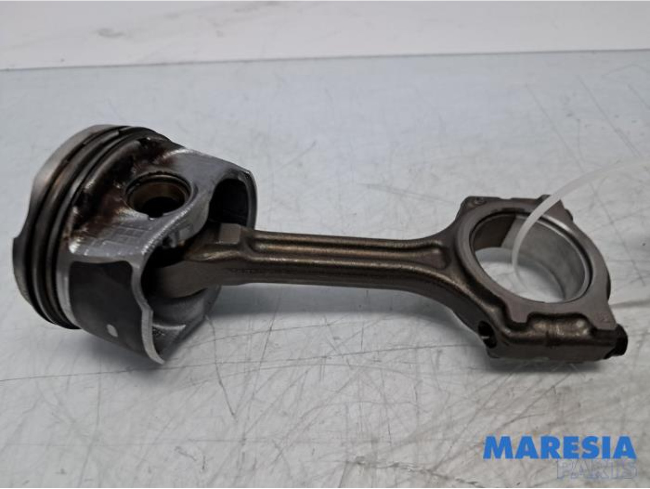 Renault - Scenic - Drijfstang