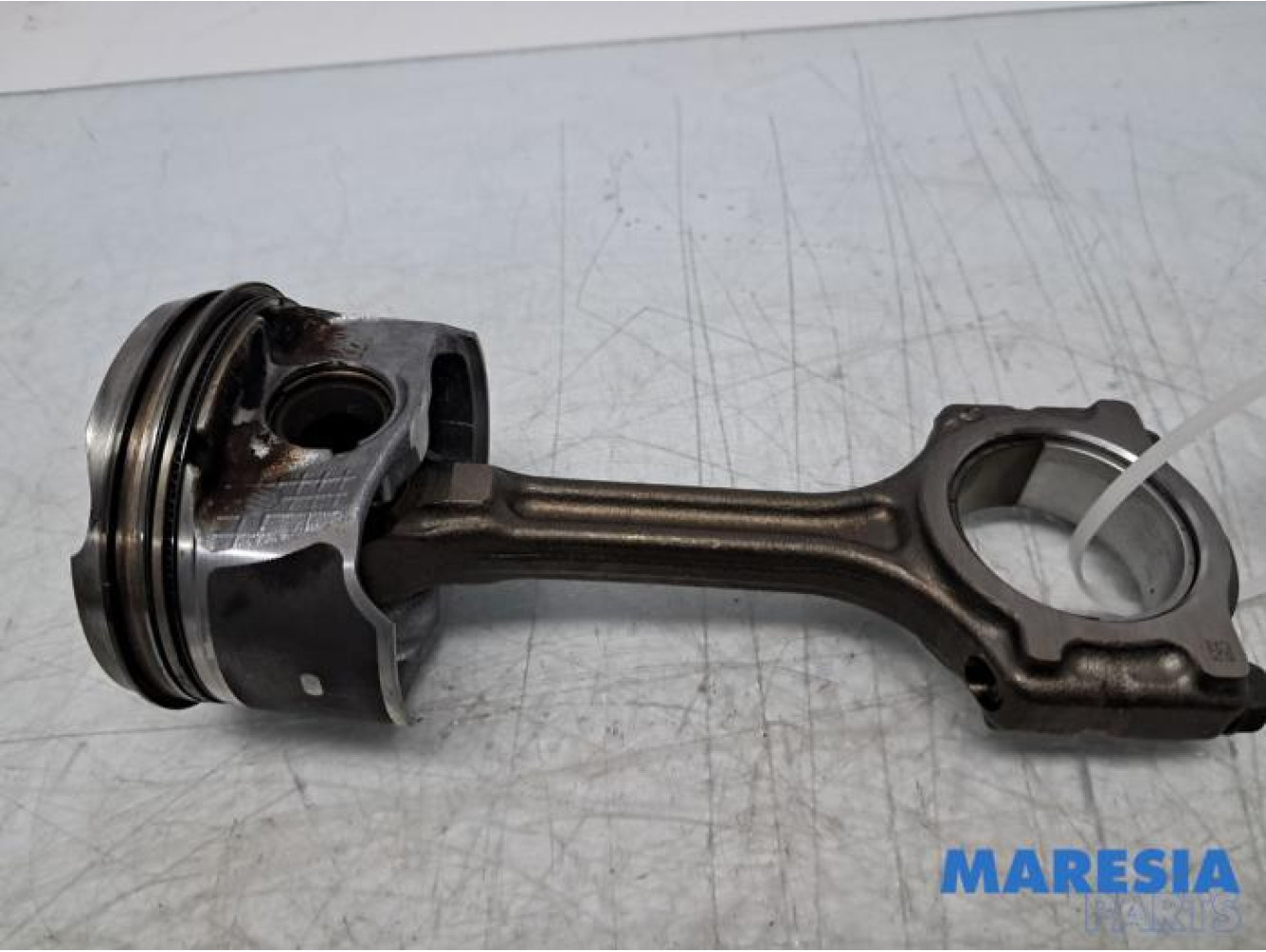 Renault - Scenic - Drijfstang