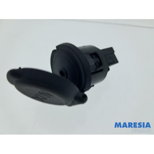 Citroen - DS3 - AUX/USB aansluiting