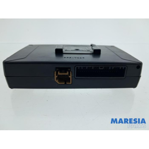 Renault - Trafic - Telefoon Module