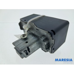 Renault - Trafic - Electronic ignition key