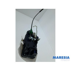 Renault - Trafic - Schließmechanik Hecktür Bus-Lieferwagen