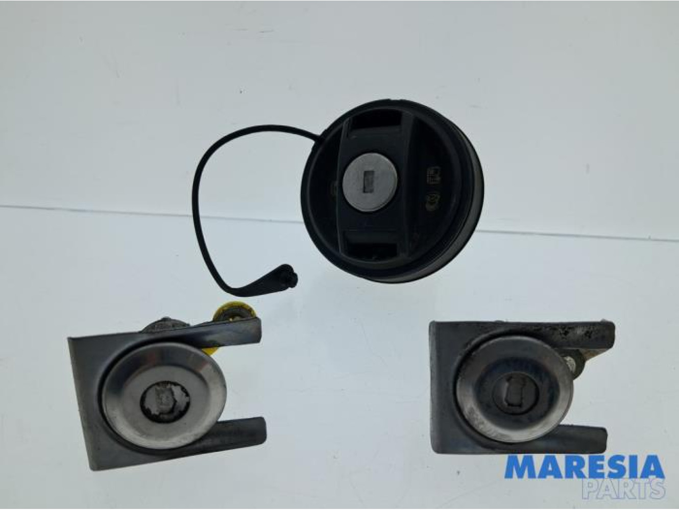 Peugeot - 107 - Set of locks