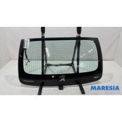 Peugeot - 107 - Rear window