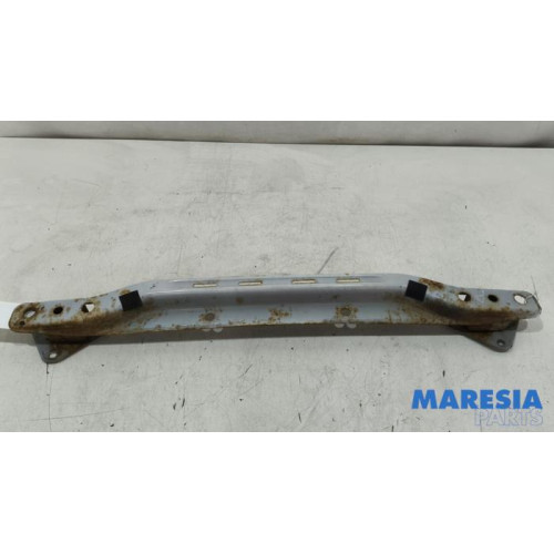 Peugeot - 107 - Rear bumper frame