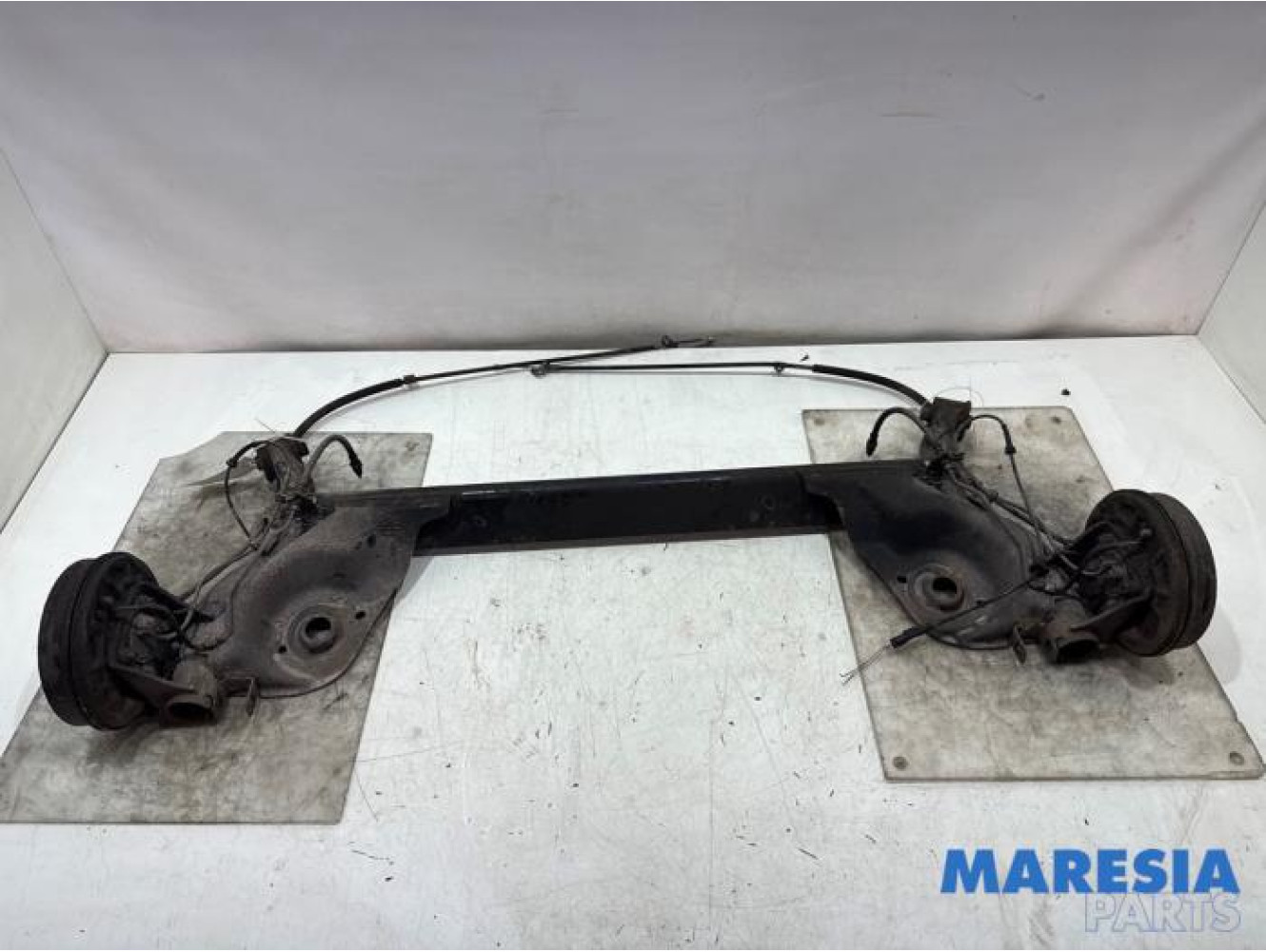 Peugeot - 107 - Rear-wheel drive axle