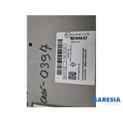 Renault - Trafic - Radio