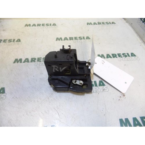 Renault - Megane Scenic - Front door lock mechanism 4-door, right