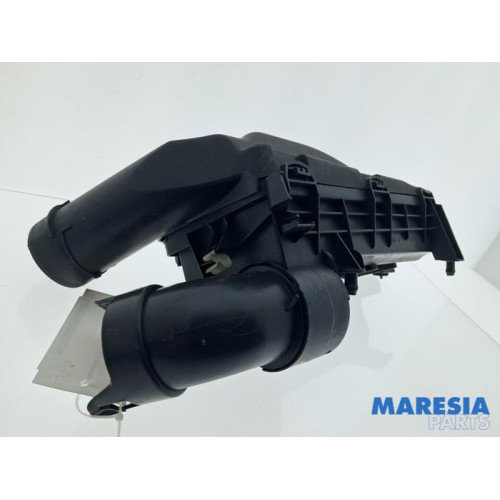 Citroen - DS3 - Luchtfilterhuis