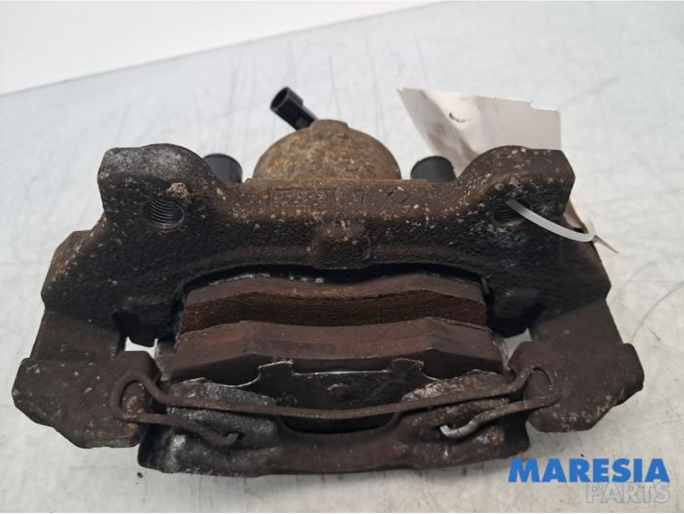 Fiat - 500 - Bremszange links vorne