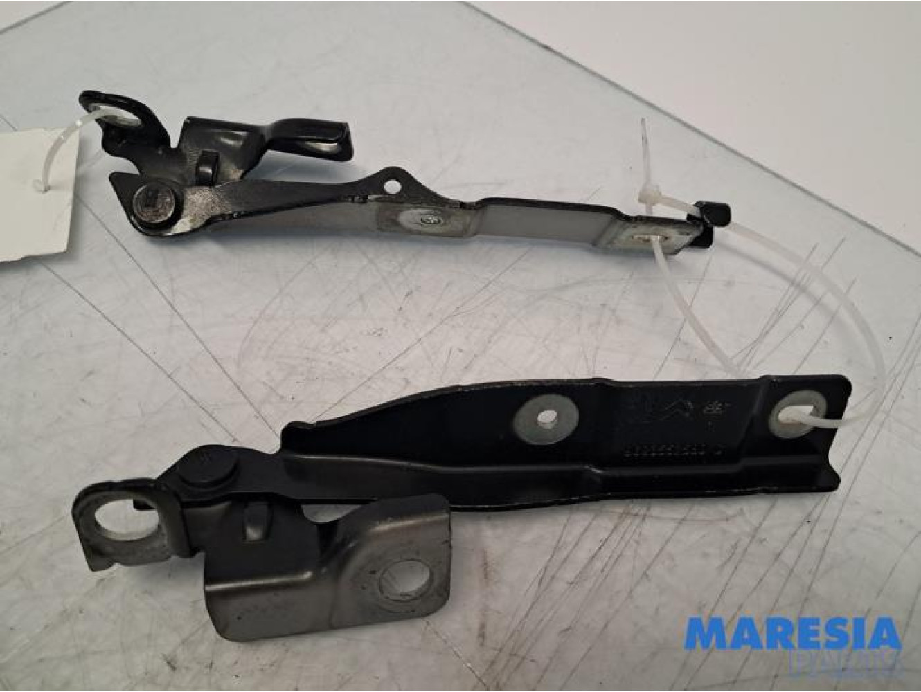 Citroen - DS3 - Motorkap Scharnier