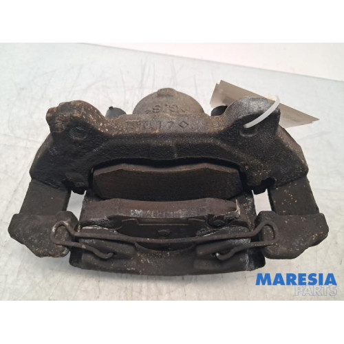 Fiat - Panda - Remklauw (Tang) rechts-voor