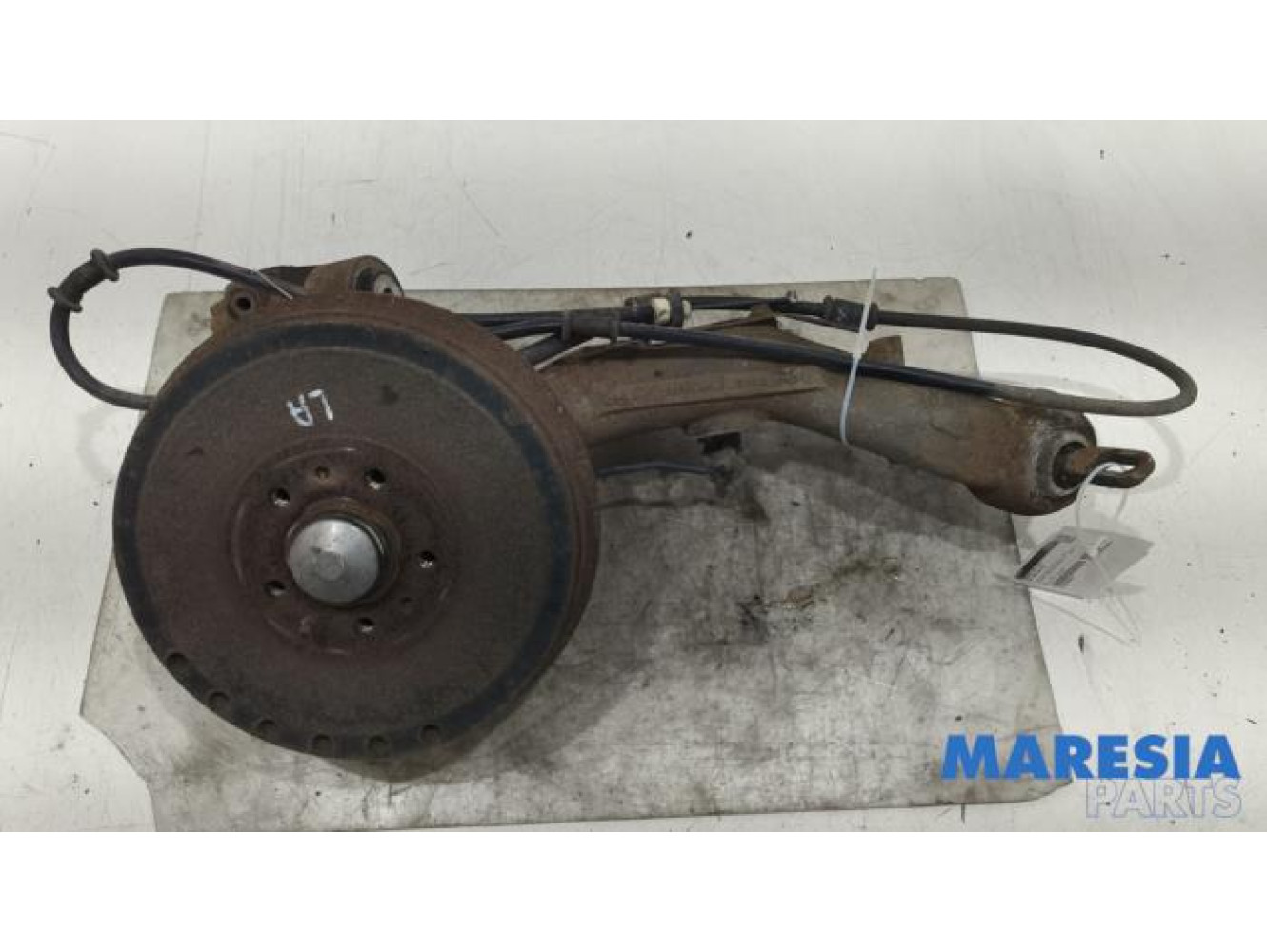 Opel - Combo - Draagarm links-achter