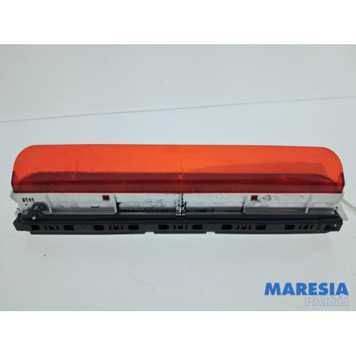 Fiat - 500 - Third brake light