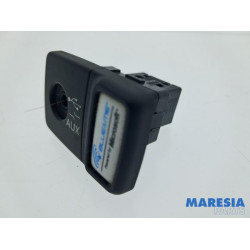 Fiat - 500 - AUX/USB aansluiting