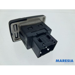 Fiat - 500 - AUX/USB aansluiting