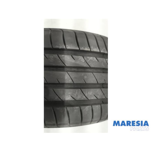 Peugeot - 107 - Reifen