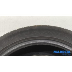 Peugeot - 308 - Pneu