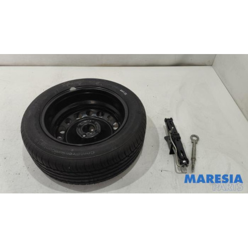 Peugeot - 308 - Krikset + reservewiel