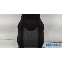 Peugeot - 308 - Sitz rechts